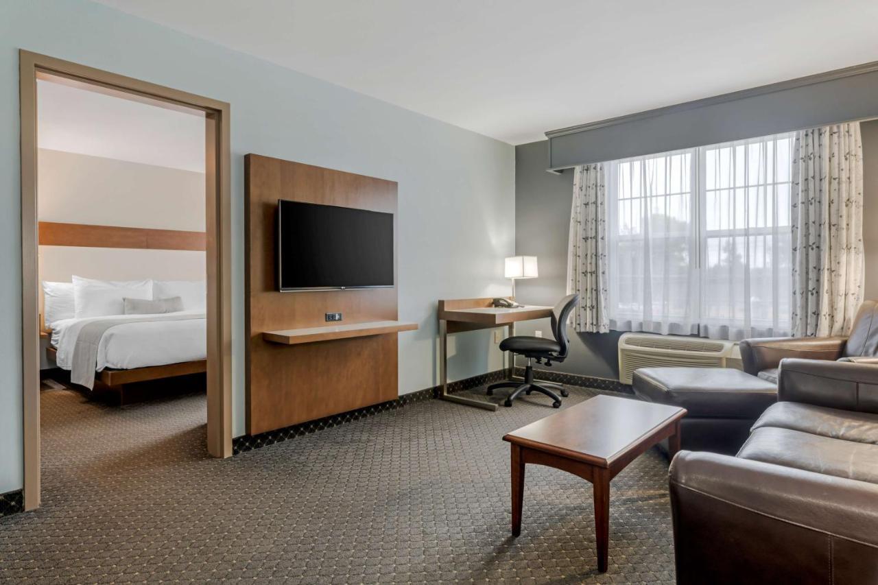 Best Western Plus Woodstock Hotel Conference Centre Exteriér fotografie